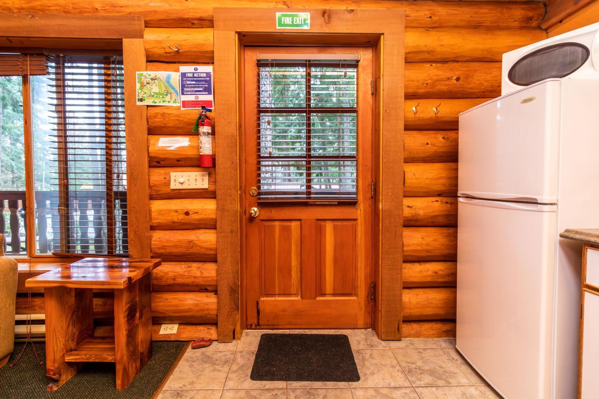 Riverbend Cottage & Rv Resort Parksville Exterior foto