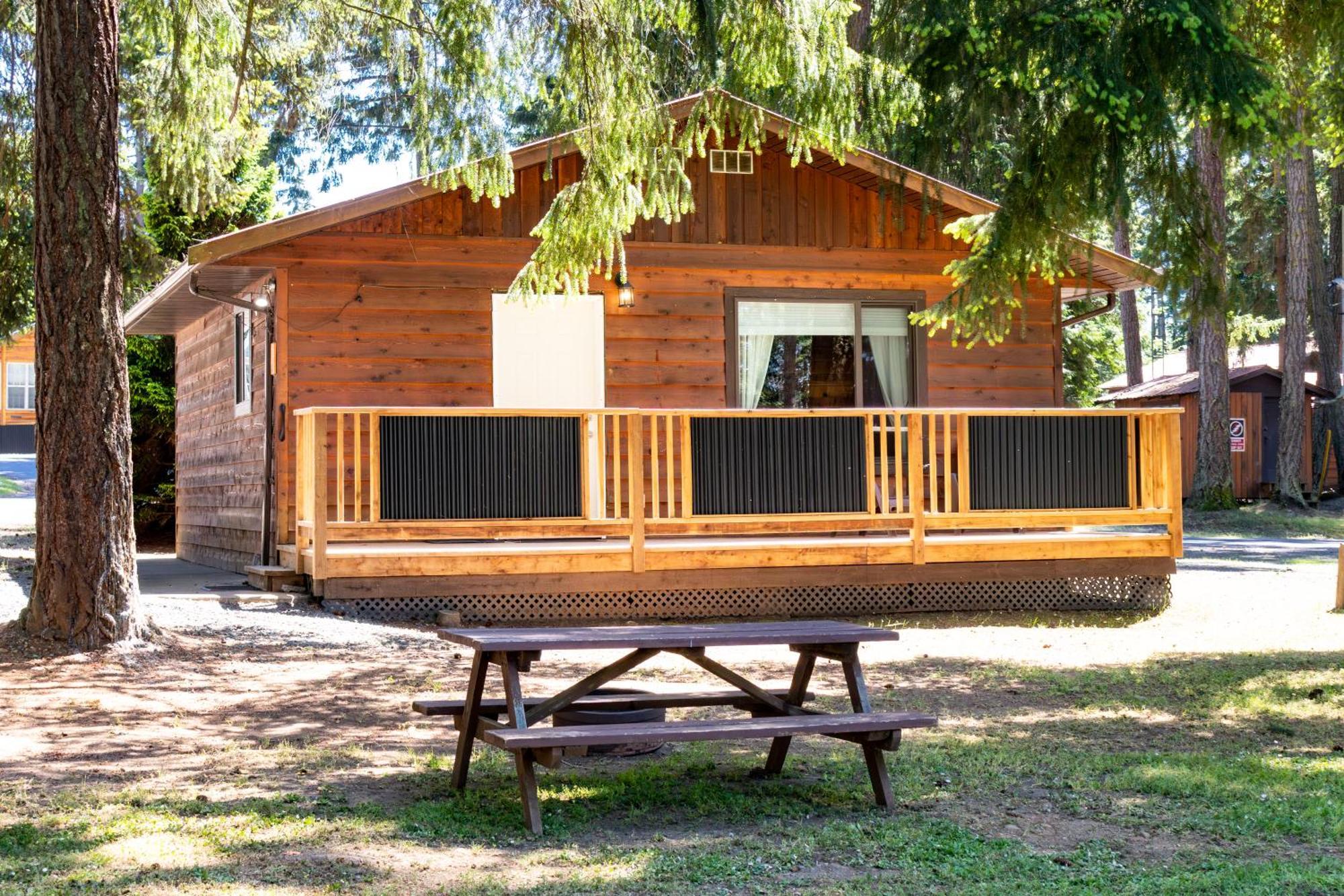 Riverbend Cottage & Rv Resort Parksville Exterior foto